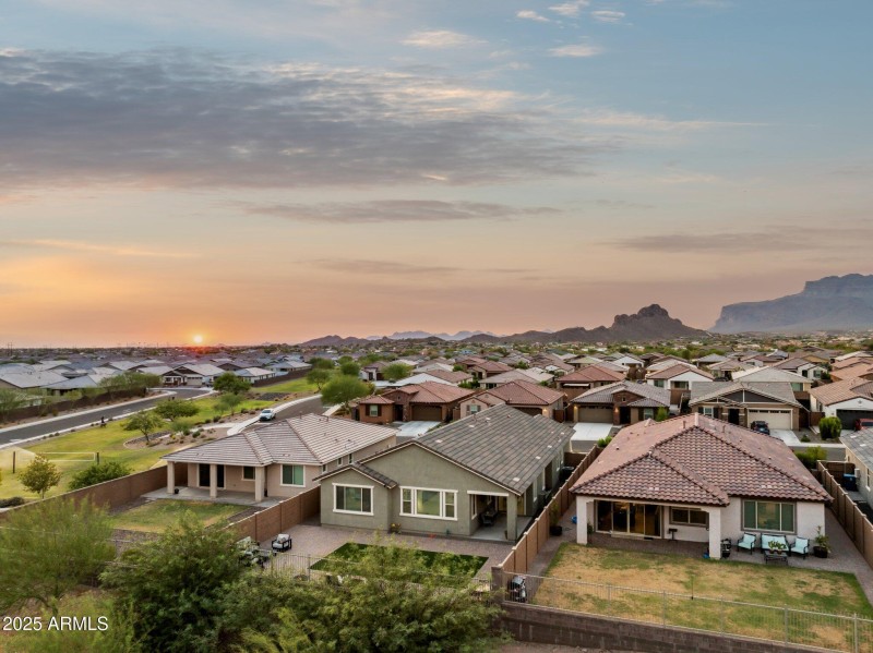 63-web-or-mls-12347-e-soloman-rd