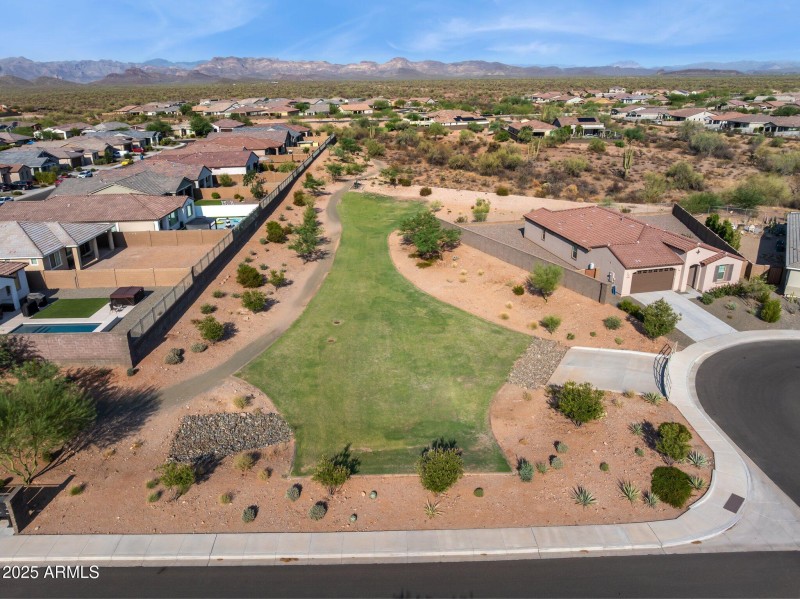 83-web-or-mls-12347-e-soloman-rd