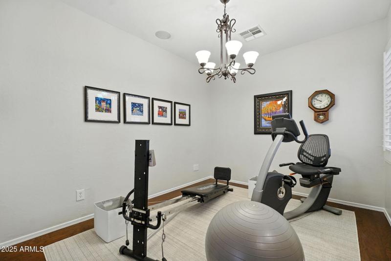 8-web-or-mls-_DSC2688 chris avery