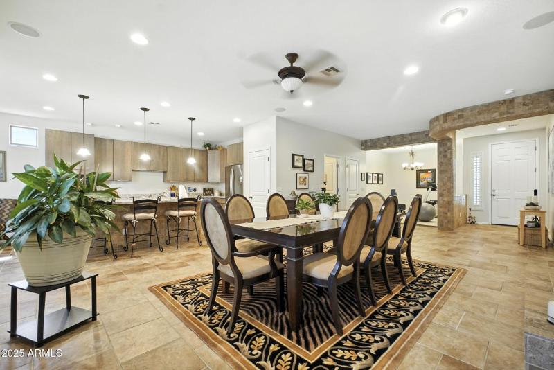 11-web-or-mls-_DSC2697 chris avery