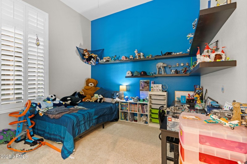 41622 N RIVER BEND RD