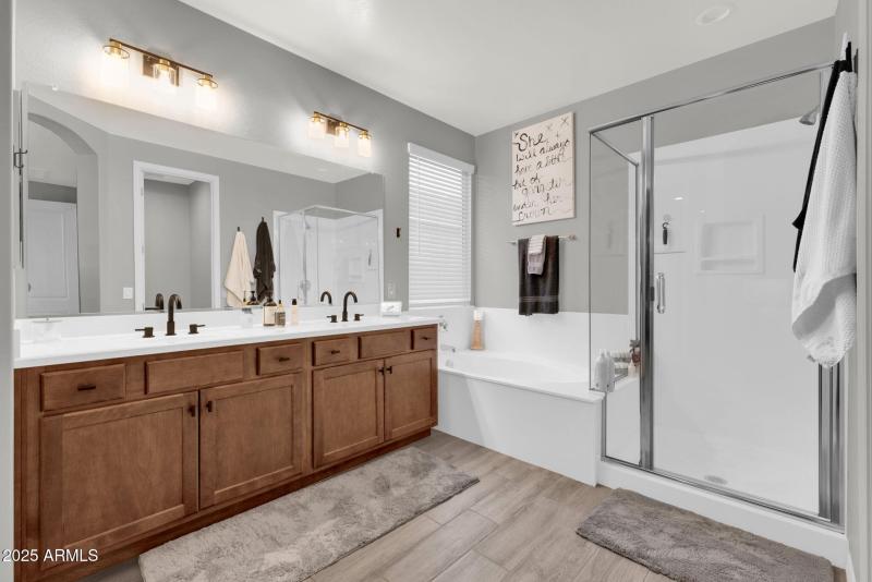 31-web-or-mls-368A7018