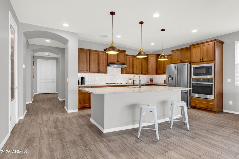 1-web-or-mls-368A6870