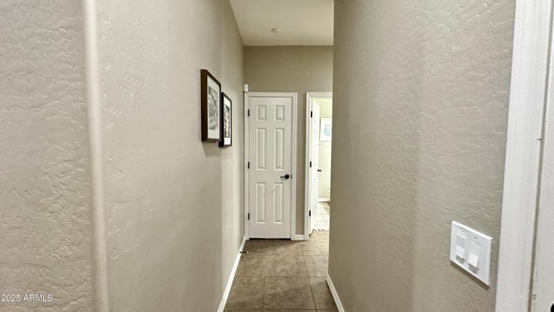 728D95F0-1C1E-489F-8B76-346D5D95C7CF_1_2