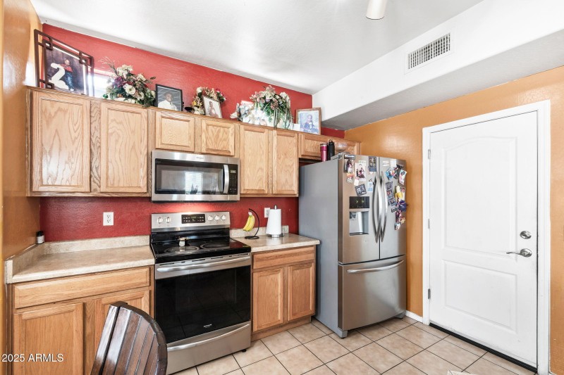 008___9904 E Elena Ave