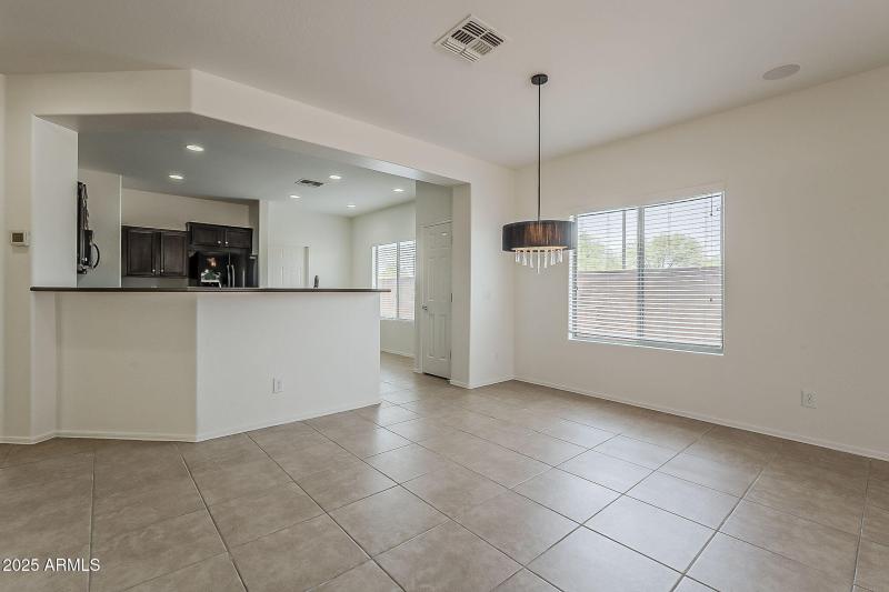 15-web-or-mls-Candlewood-15