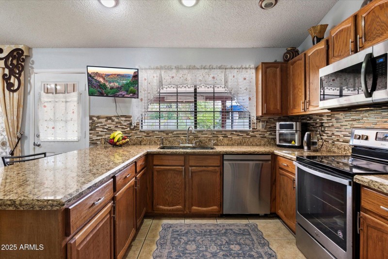 Kitchen 3 - 143 W. Michelle Dr