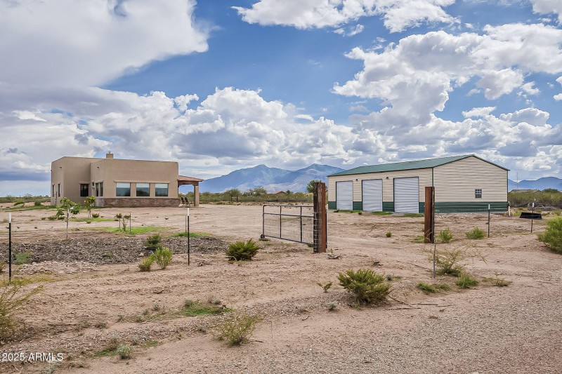 25-web-or-mls-Sb Ranch-7