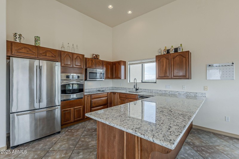 44-web-or-mls-Sb Ranch-26