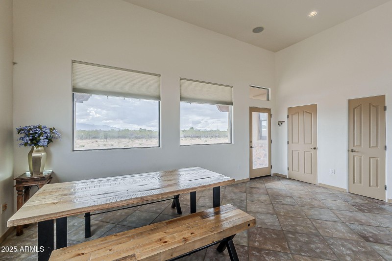 34-web-or-mls-Sb Ranch-16