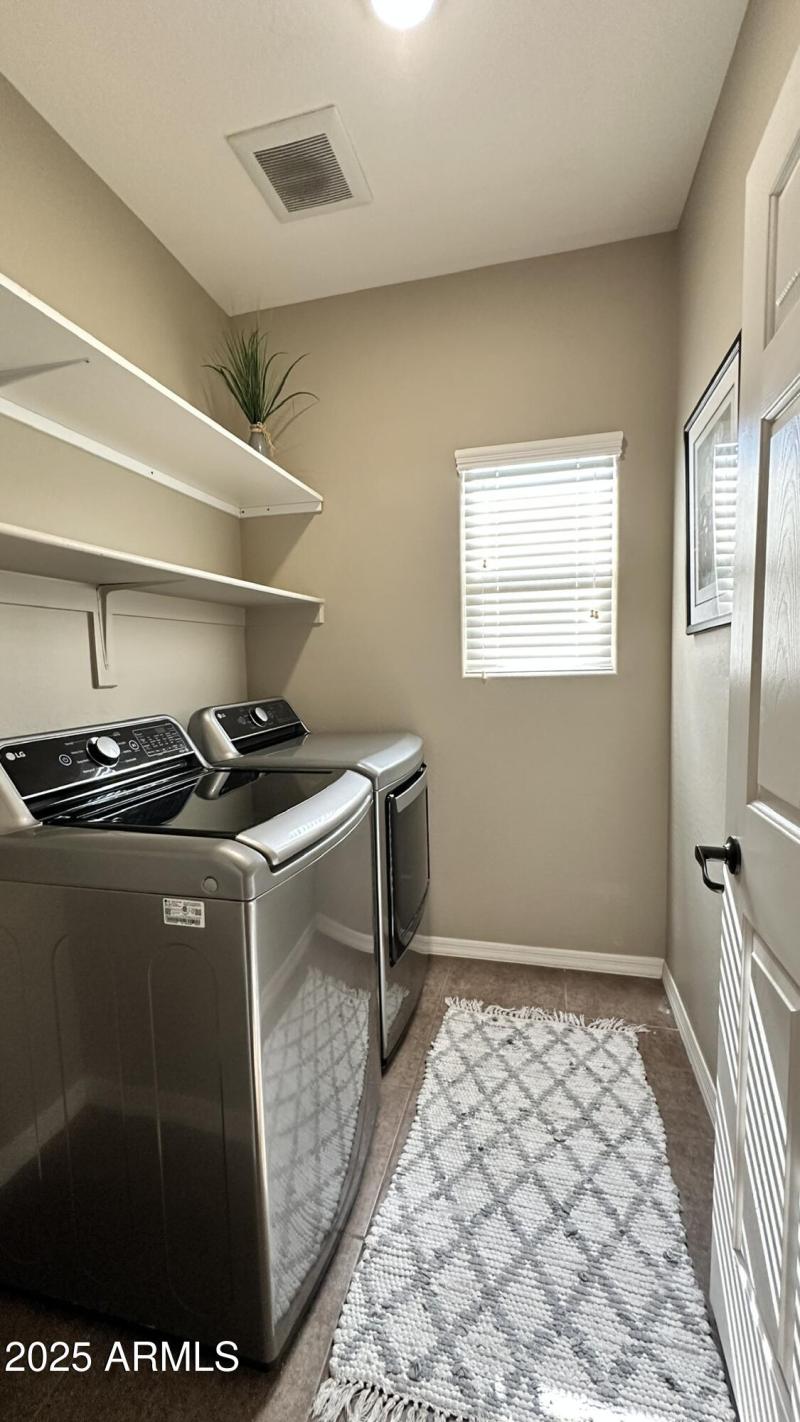 3BB76674-433B-4151-BED7-9E4881A438FC_1_1