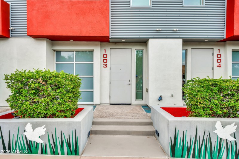 16510 N 92nd St-4_(2048)