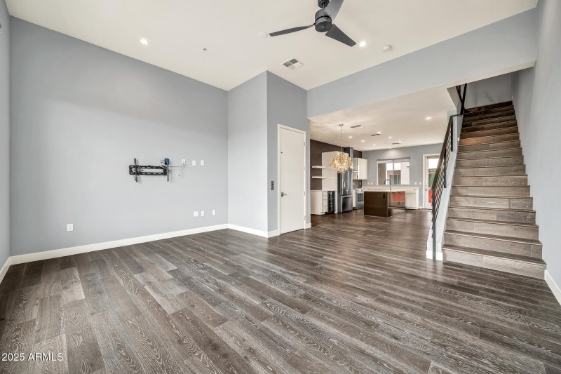 16510 N 92nd St-12_(2048)