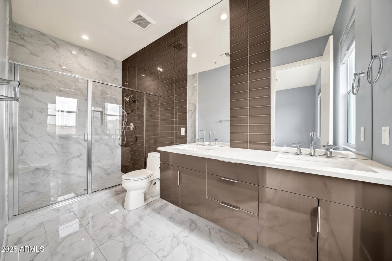 16510 N 92nd St-23_(2048)