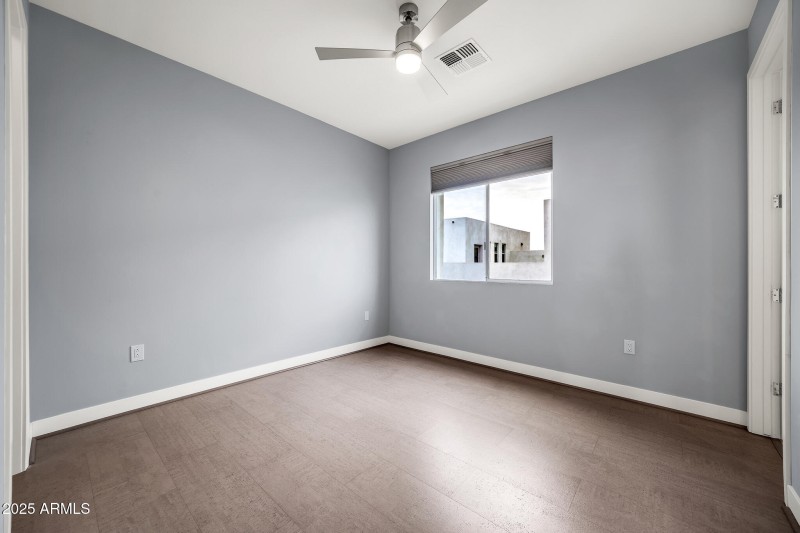 16510 N 92nd St-43_(2048)