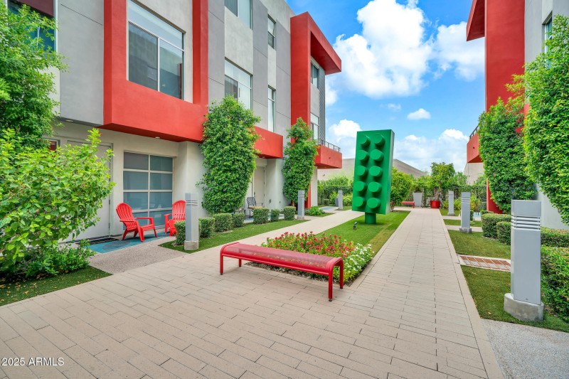 16510 N 92nd St Community-3_(2048)