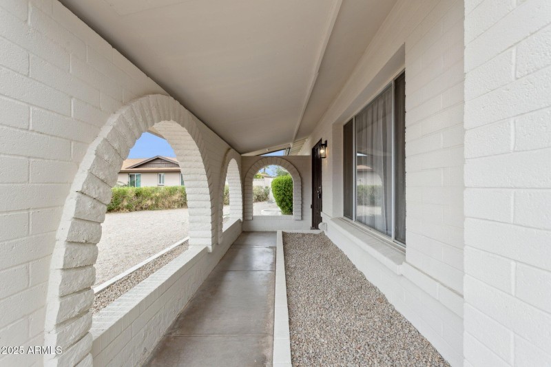 6-web-or-mls-18045-n-20th-ln