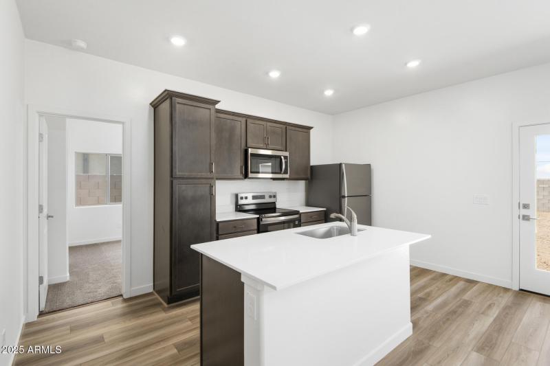 Southwest_Amado_L_005