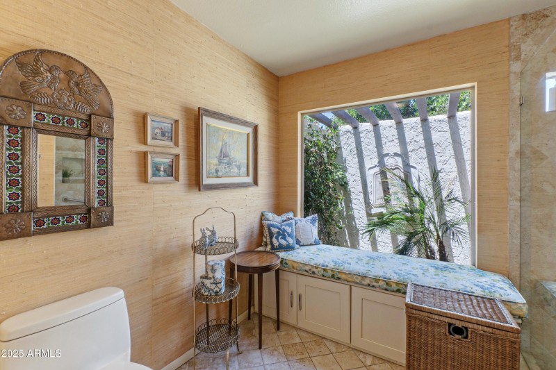 Main Bathroom 2