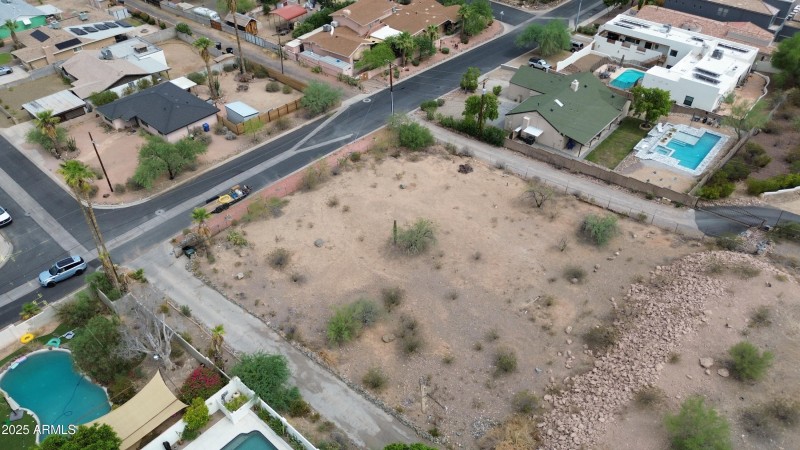 8220_8230N14thSt (13)