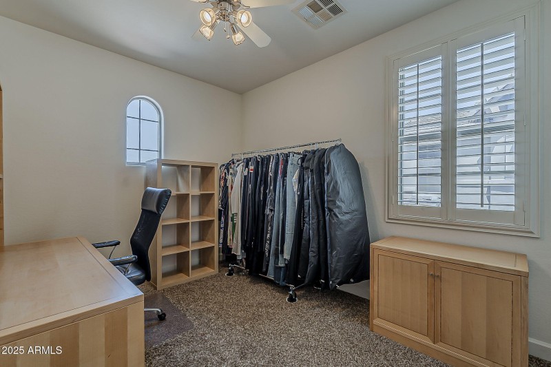 43-web-or-mls-Windsor-43