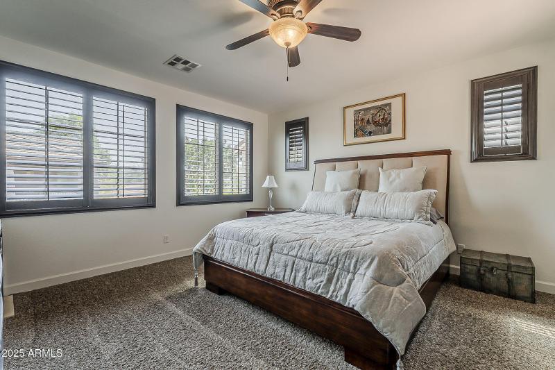 47-web-or-mls-Windsor-47