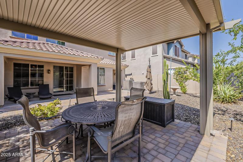 63-web-or-mls-Windsor-63