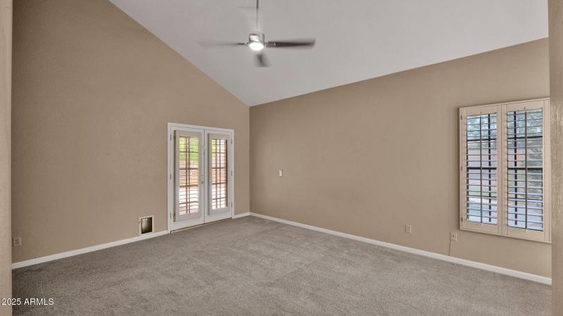 25-web-or-mls-P1119529