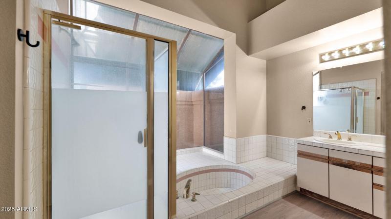 27-web-or-mls-P1119532