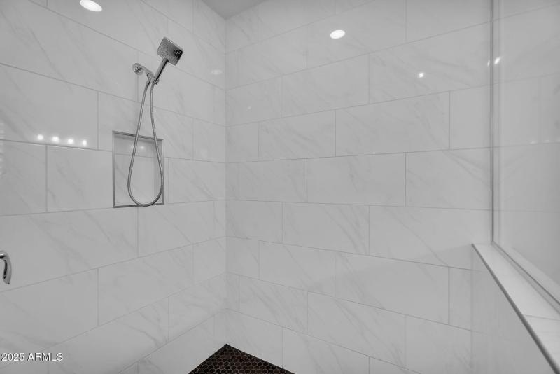 50-web-or-mls-Mayberry-54