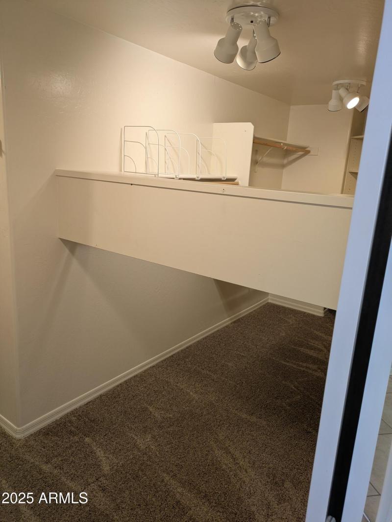 PXL_20250715_230943186