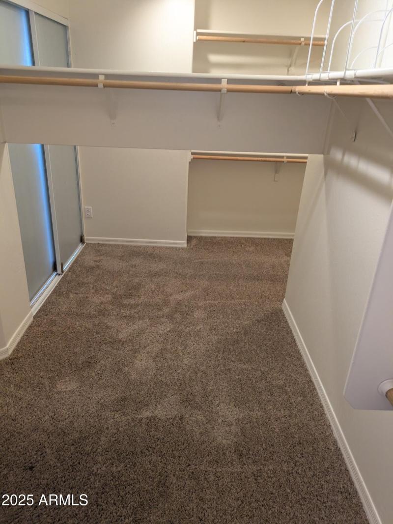 PXL_20250715_231447296