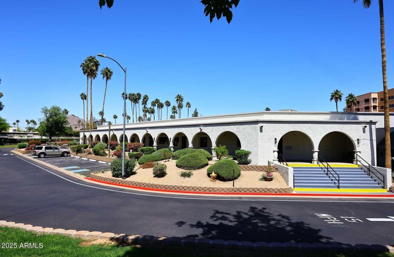 Scottsdale Shadows-Clubhouse