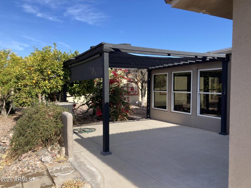 4) 52311-677cb1a854a41