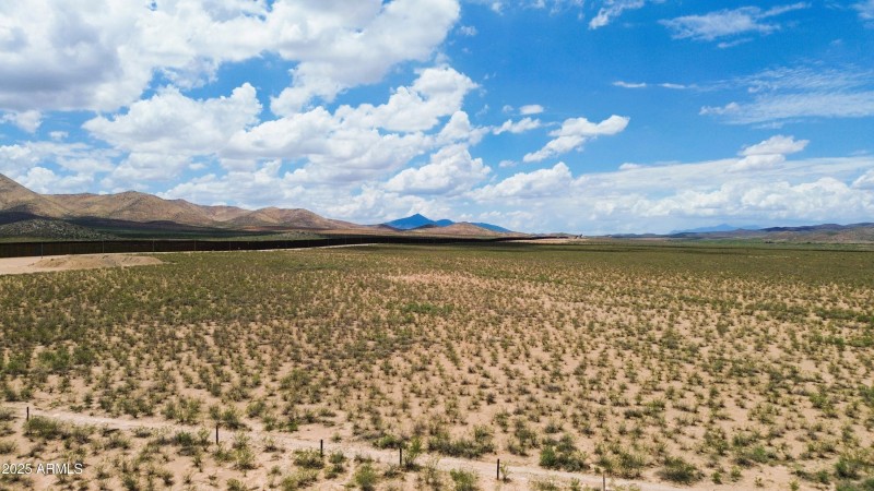 Breen - Douglas - Paul Spur - Stone Ridg