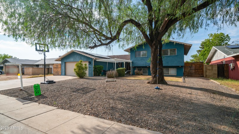 3854 W Mauna Loa Ln Exterior Photos-3