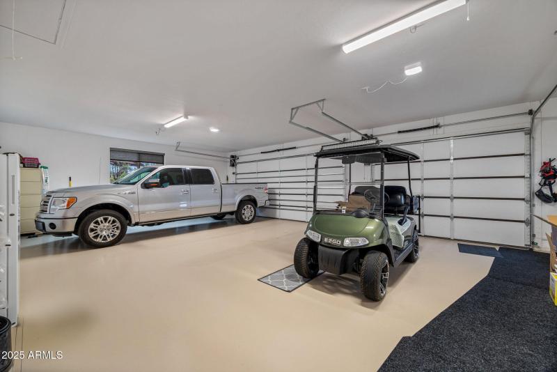 2344HellcatCir-Overgaard-AZ-24