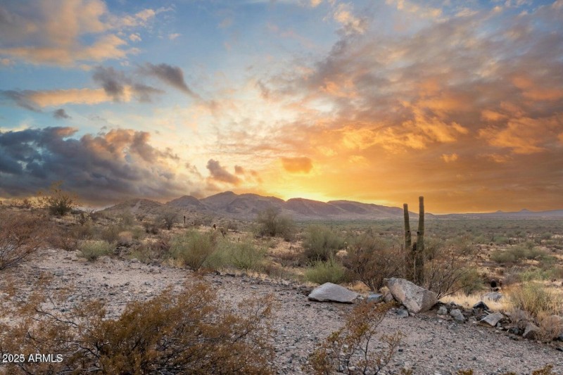 20231025220647263654000000-o