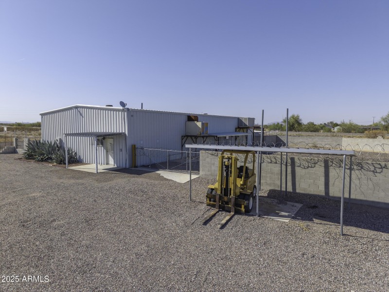 UAS Front Right Close