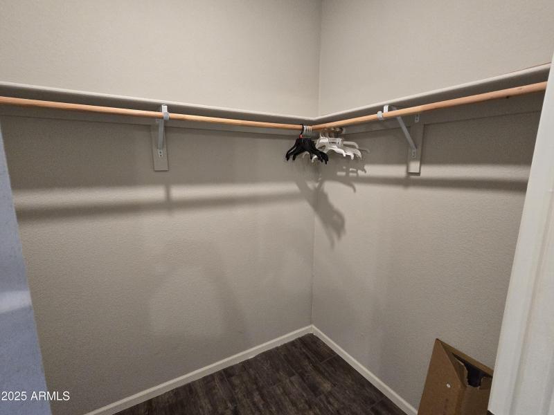 Mesquite Avenue - Primary Closet