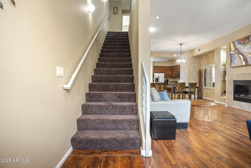 29-web-or-mls-6605-n-93rd-ave-1087