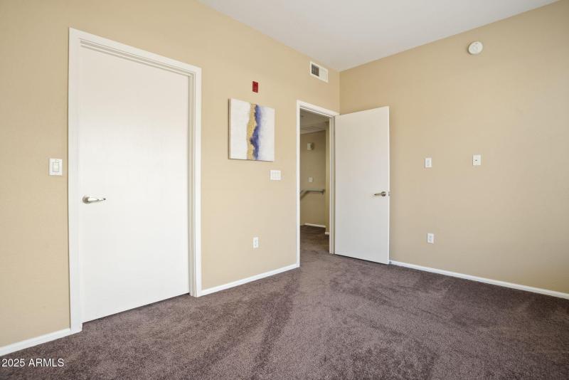 33-web-or-mls-6605-n-93rd-ave-1087