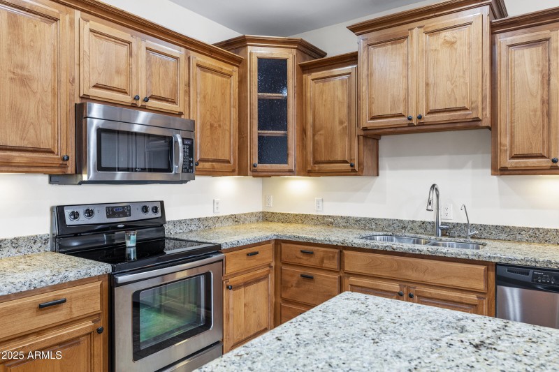 Gorgeous alder cabinets
