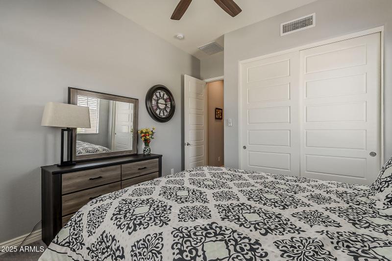 39-web-or-mls-Smoketree-39