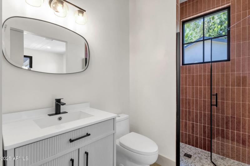 Bedroom Ensuite Bath