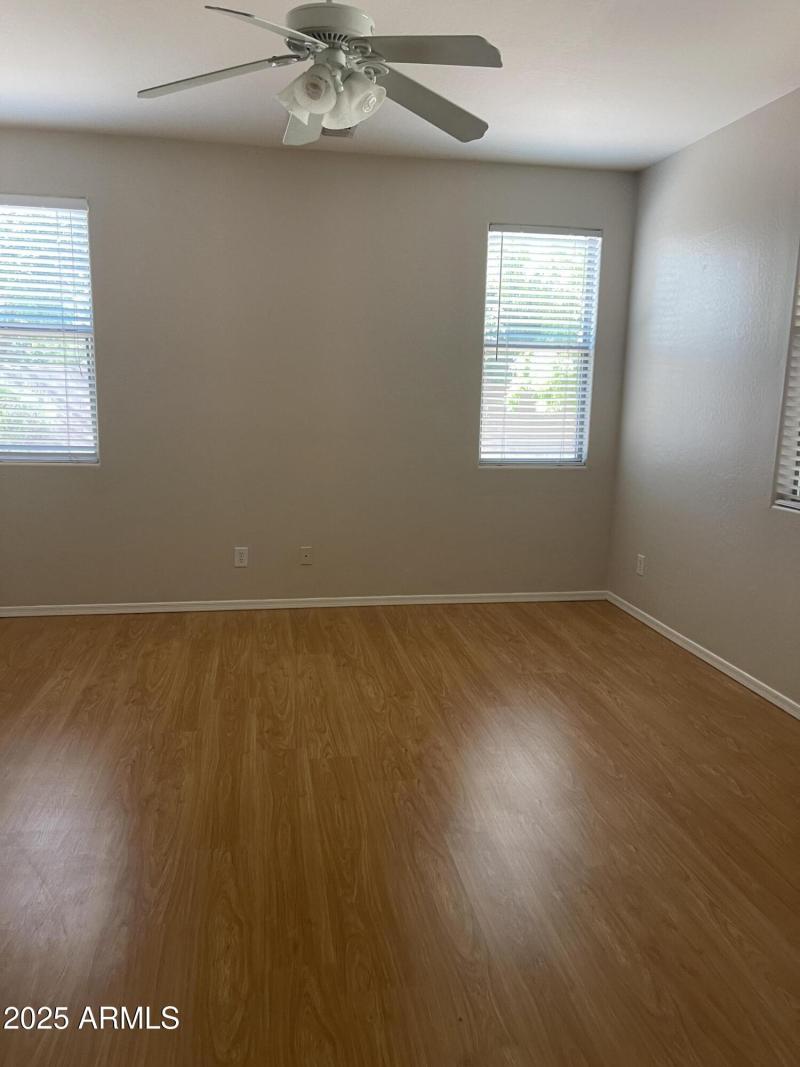 20250718_223506036_iOS