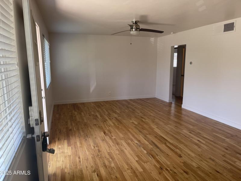 20250718_182902137_iOS