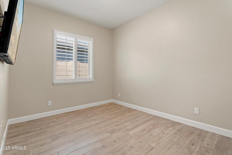 19-21248 W Hillcrest Blvd