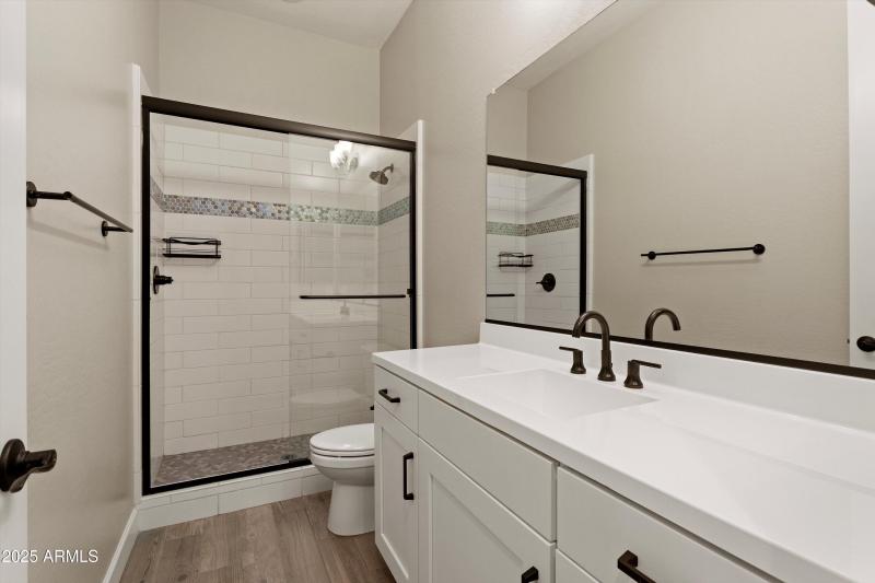 20-21248 W Hillcrest Blvd