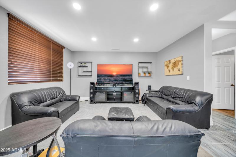 5741 W Soft Wind Dr-8